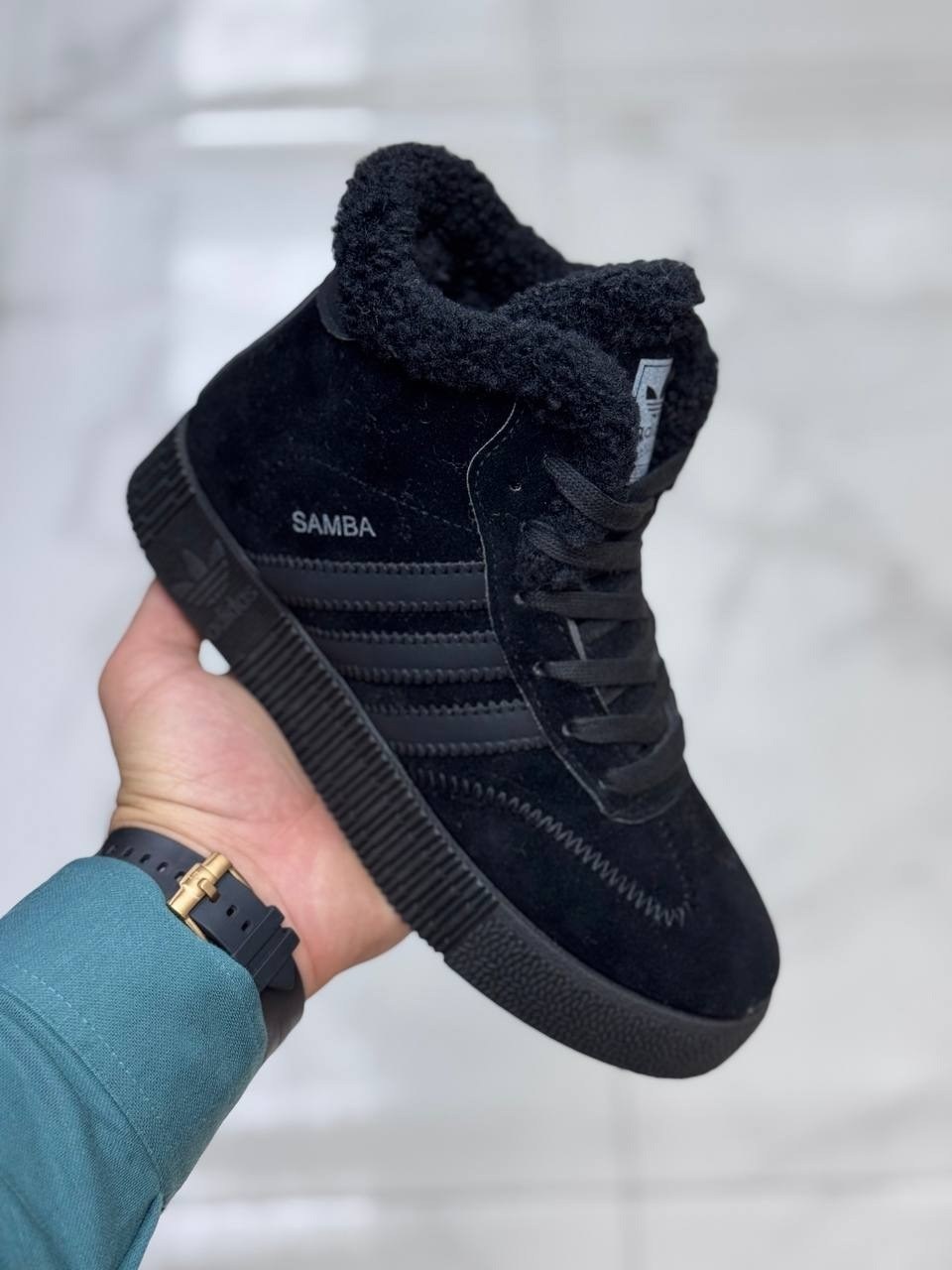,кроссовки высокие adidas samba зимние с мехом,кроссовки зимние женские,кроссовки зимние,женские кроссовки