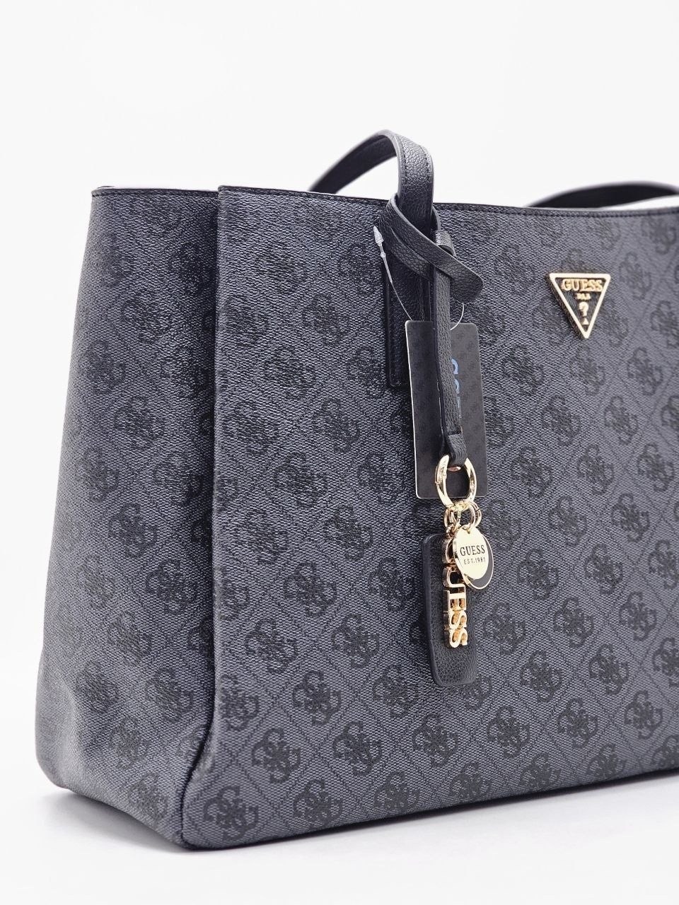 сумка guess,сумка шоппер guess,сумка шоппер женская guess hwebg8 76723,большая сумка-тоут для подруги с монограммой meridian guess черный,женская сумка guess