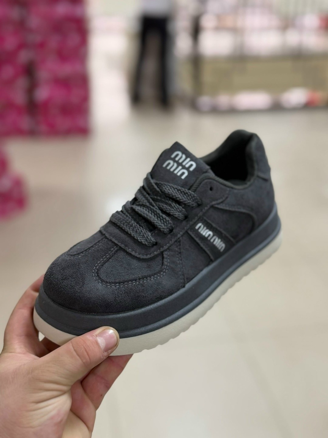 ,кроссовки ugg,женские кроссовки, женская,кроссовки большие