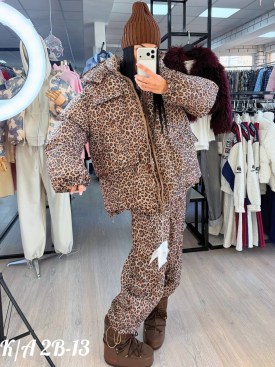 Костюм