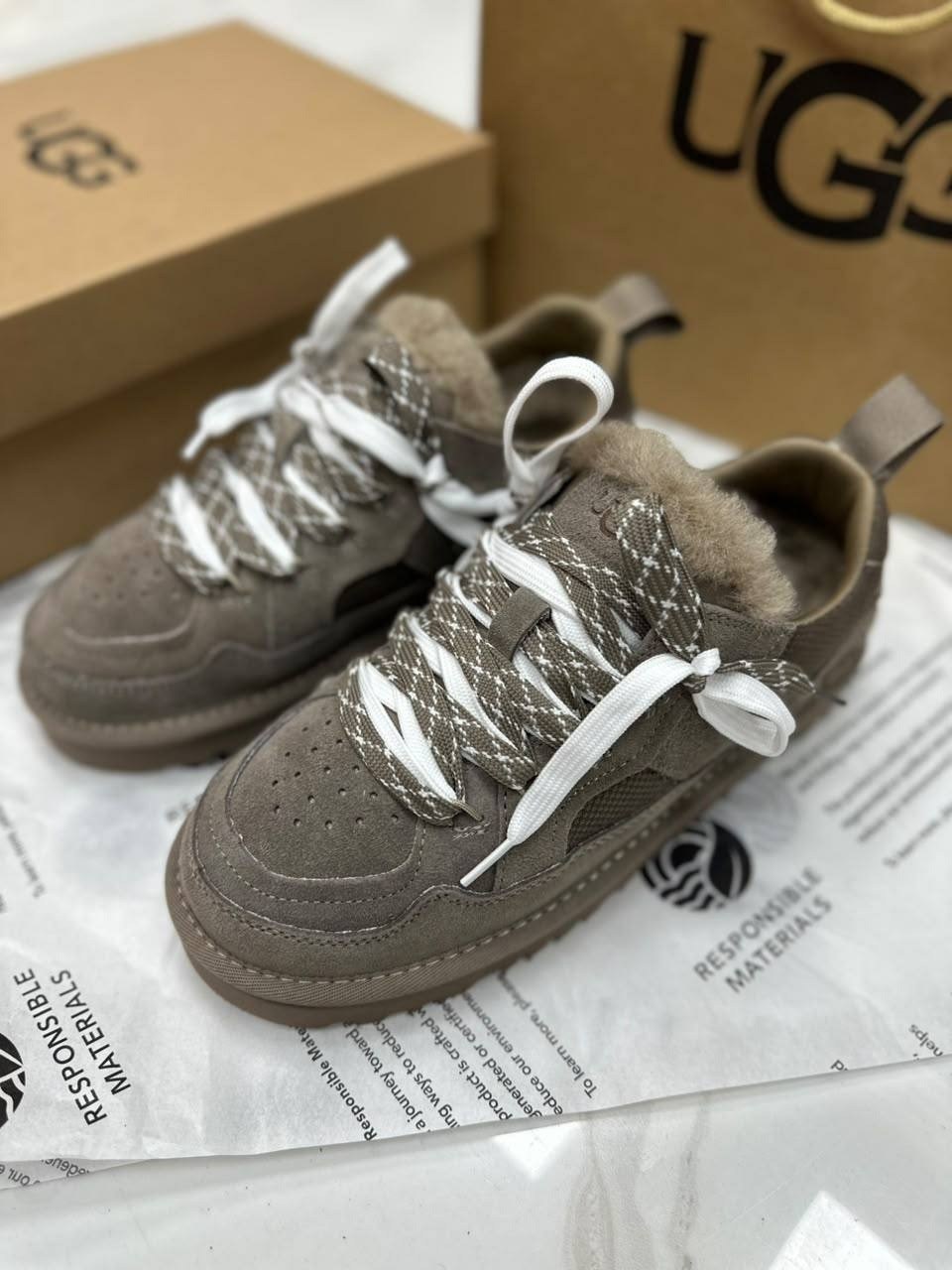 кроссовки ugg,,ugg женские ботинки с мехом lowmel beige,кроссовки женскиe,теплые кроссовки