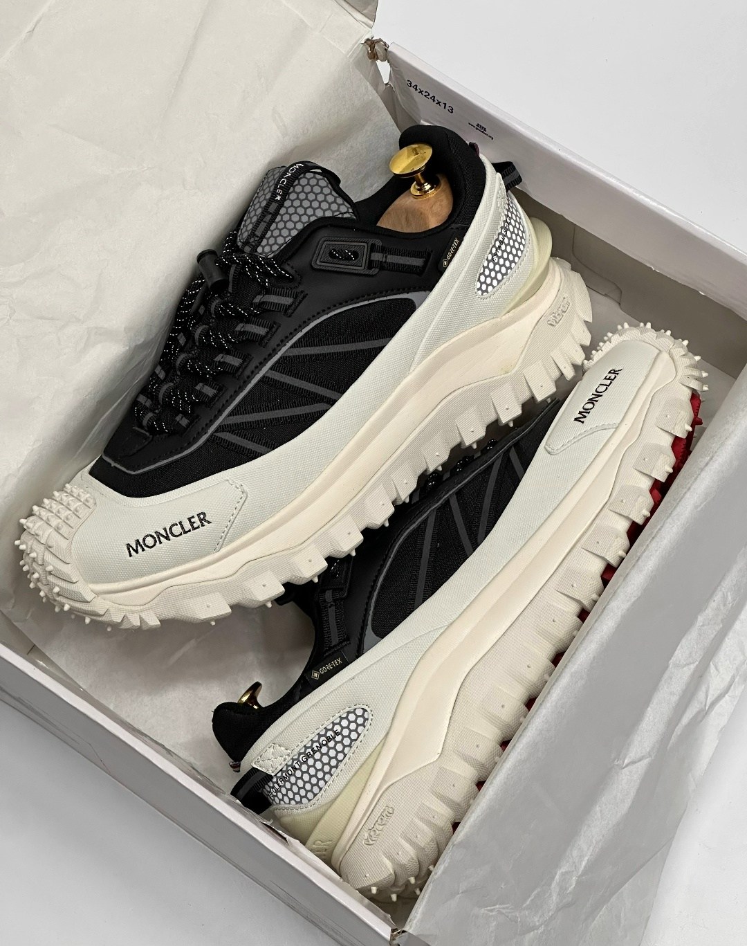 кроссовки мужские moncler trailgrip gtx белый,кроссовки moncler trailgrip gtx,кроссовки moncler,мужские кроссовки,moncler trailgrip gtx