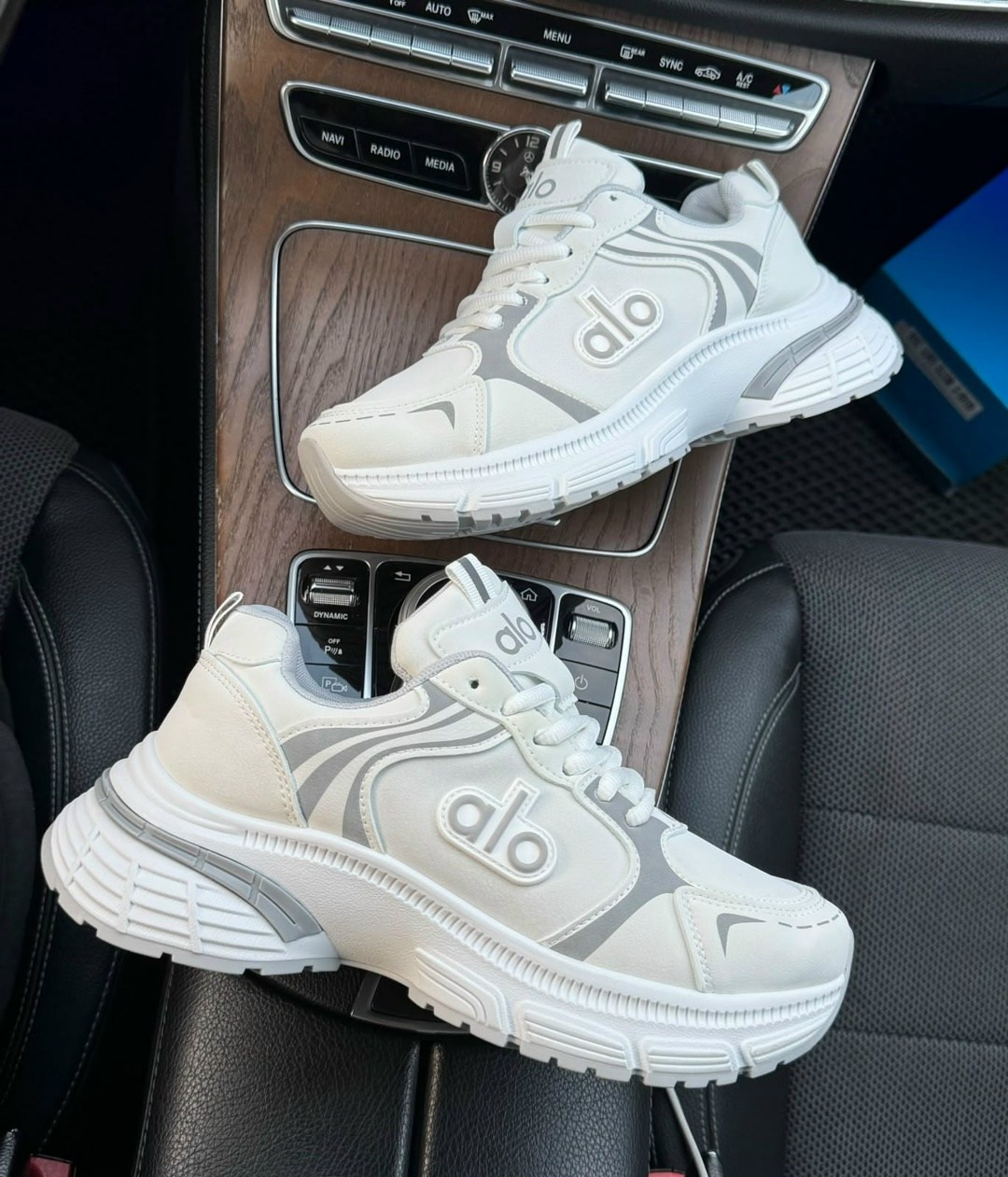 кроссовки женские,кроссовки dior,кроссовки модные,кроссы, кроссовки