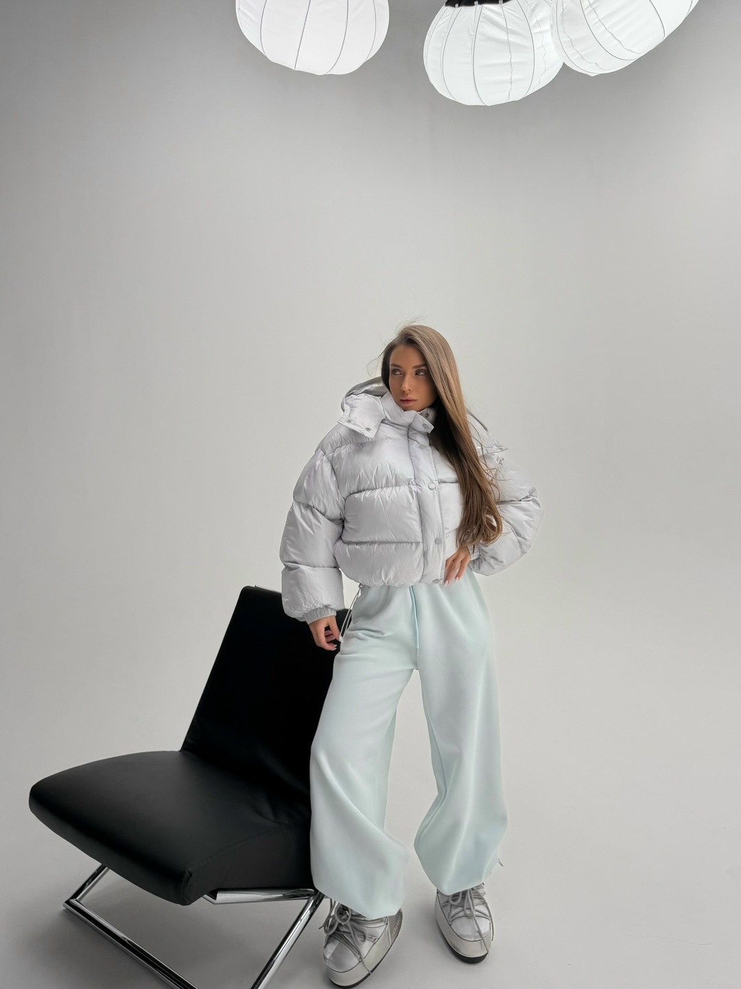 куртка oversize пуховая светло-серая,куртка fly 09110129 светло-серая,зимние куртки,стильная куртка,куртка оверсайз