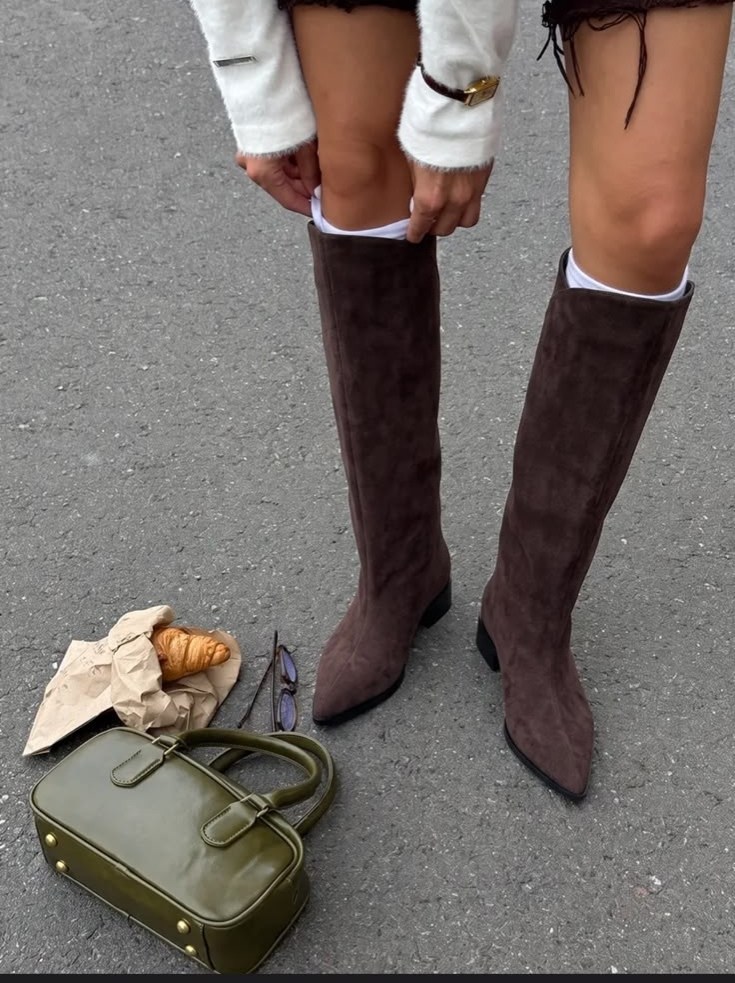 замшевые сапоги,сапоги казаки демисезонные замшевые kabolooky,женские сапоги,стильные сапоги,замшевые сапоги женские