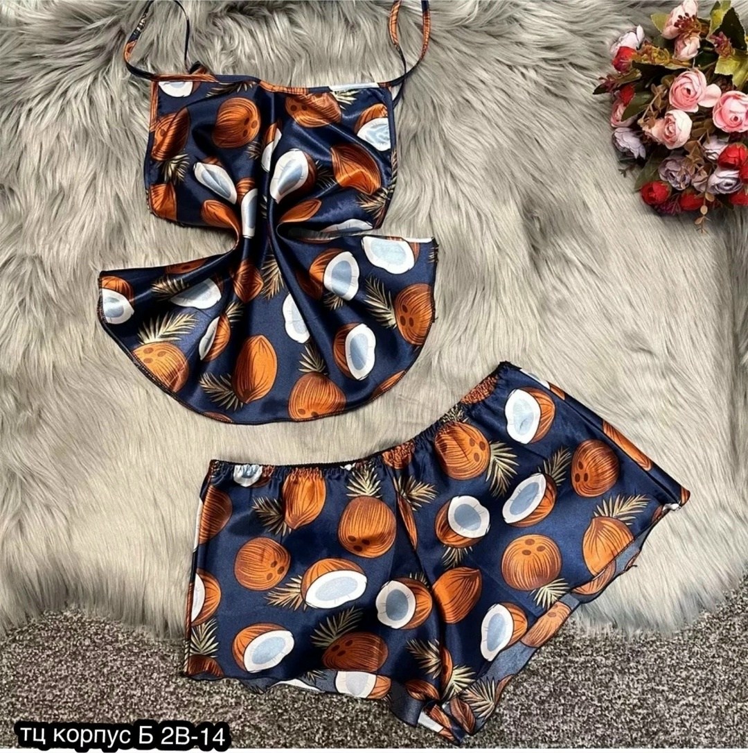 пижамы женская с шортами,пижамы женски,шелковая пижама женская с шортами,пижамы с шортами,женская пижама