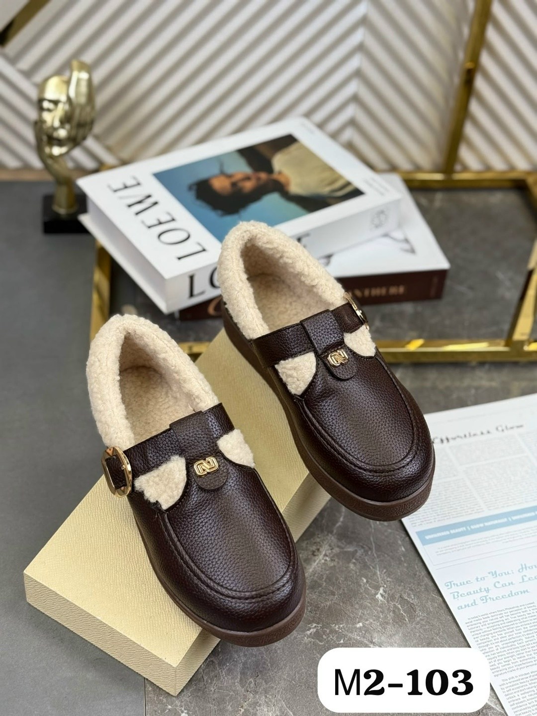 ,женские мокасины,женская ,меховая ,женские зимние лоферы gucci 2026-2026 бежевые кожаные с мехом