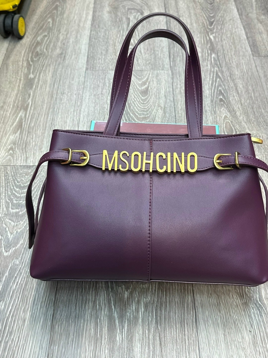 сумка,женская сумка,модная сумка,сумка love moschino,женская сумочка