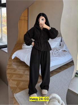 Костюм