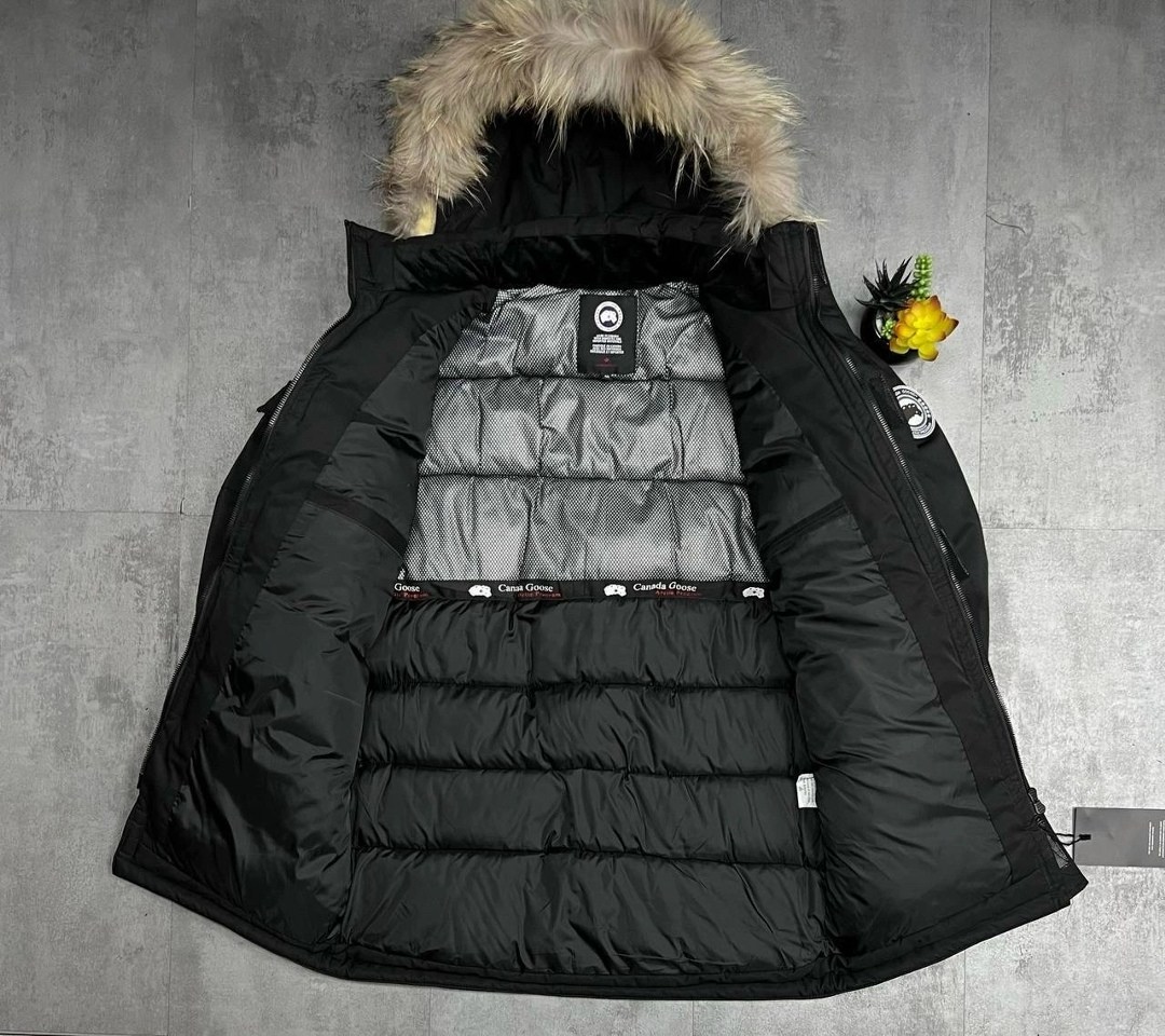 мужская зимняя куртка canada goose,зимние куртки canada goose,мужская зимняя куртка парка canada goose,пуховик canada goose мужской,зимняя куртка canada goose черная мужская