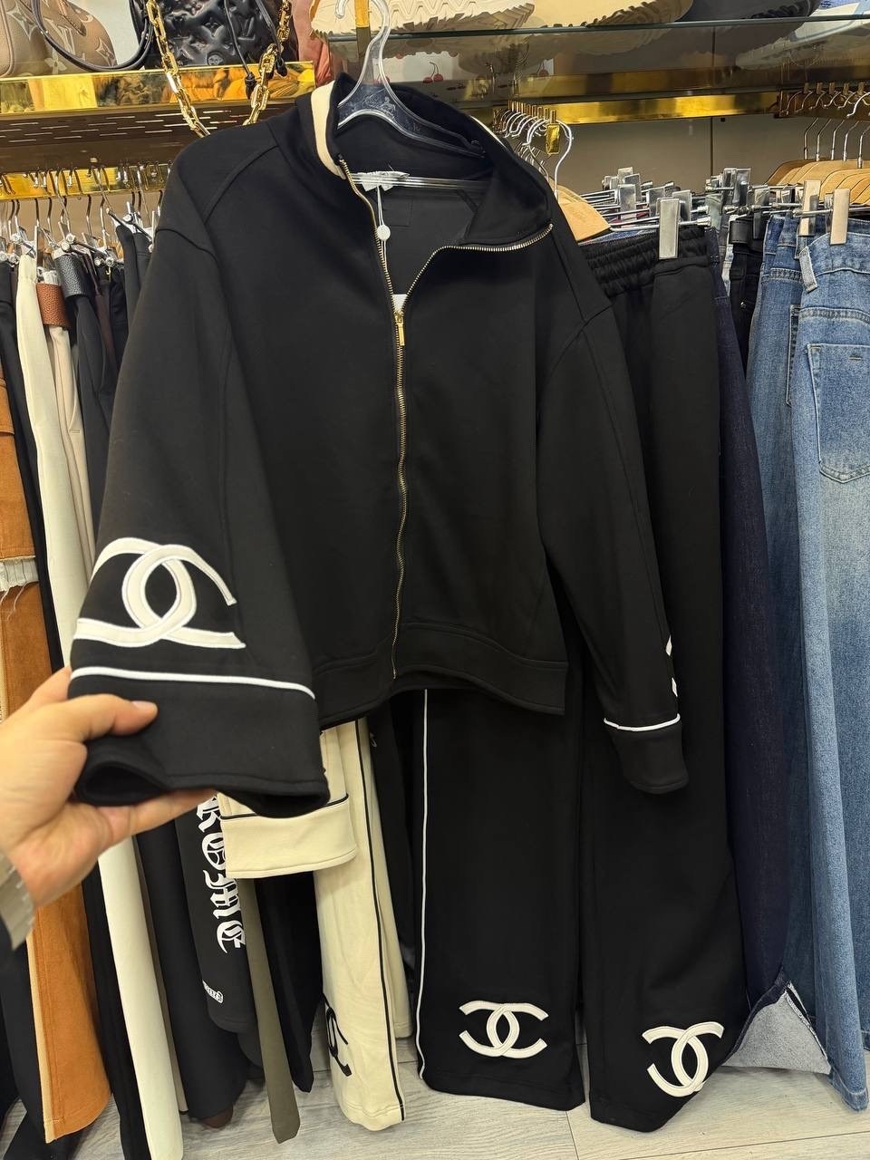 костюм chanel,костюм спортивный chanel,спортивные костюмы женские,одежда шанель,костюм спортивный