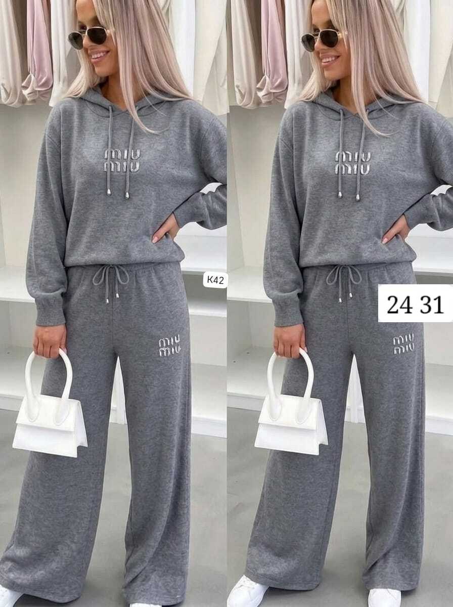 вязаный костюм свитшот и брюки trend collection,костюм трикотажный женский,трикотажный костюм,cпортивный костюм женский на флисе,костюмы женские