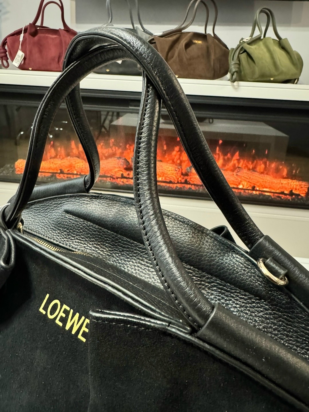 сумка loewe 33-15 см натуральная замша,женская сумка loewe,loewe сумка на плечо,loewe сумка,сумка