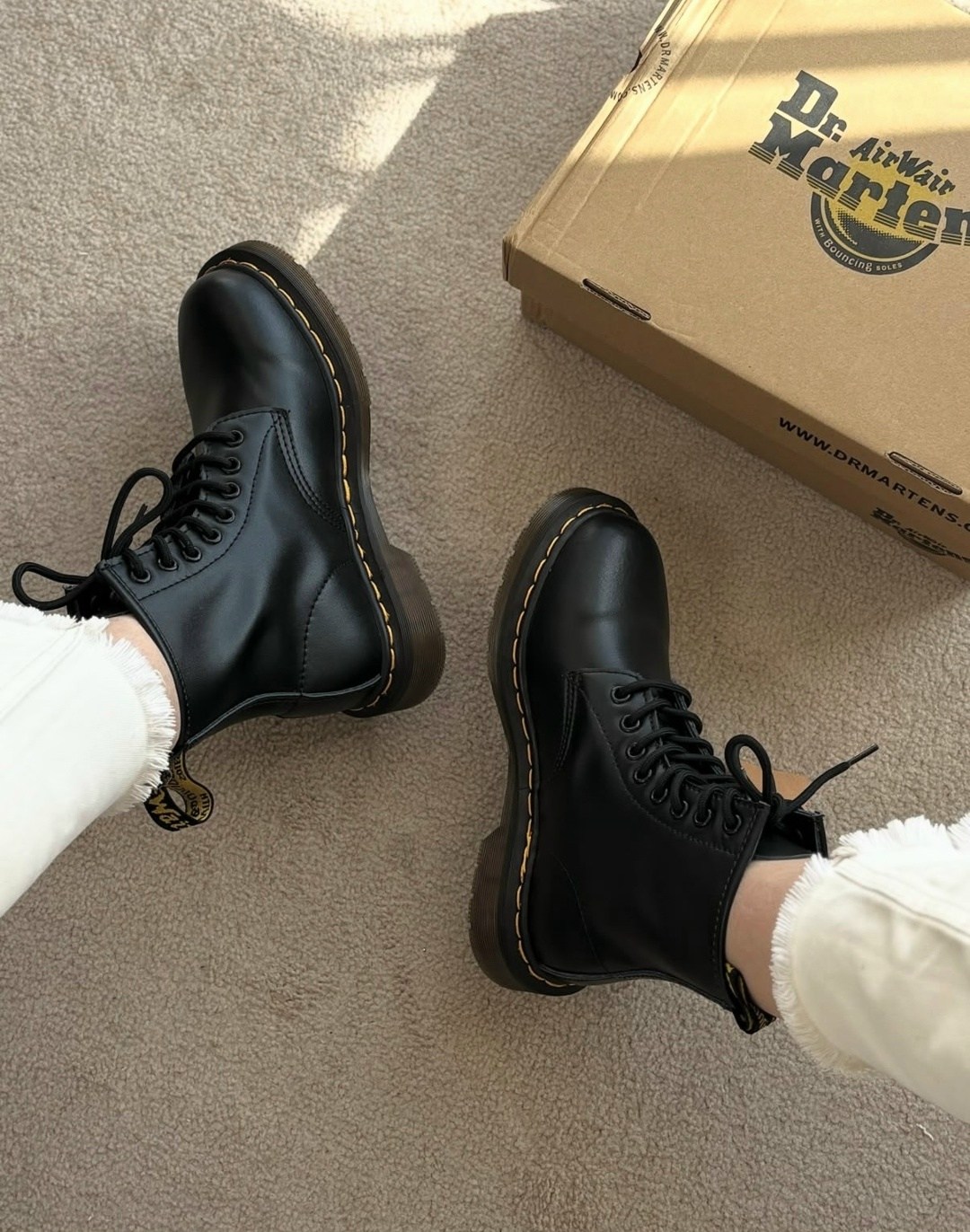 ,dr martens 1460,модная женская ,ботинки dr martens,dr. martens