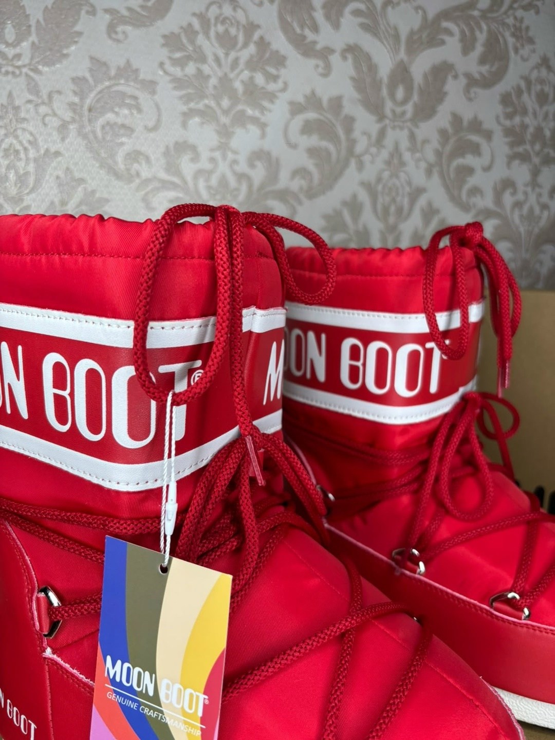 сноубутсы moon boot,moon boot зимние ботинки,дутики moon boot,ботинки moon boot,луноходы moon boot