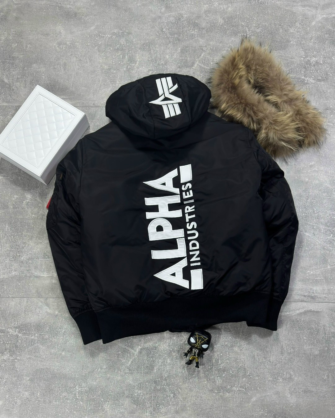 зимняя куртка alpha industries,зимние куртки,зимняя куртка alpha industries мужчины-куртки бомберы 45p hooded custom черный,мужская зимняя куртка,куртка аляска n-2b polar sv (alpha industries)