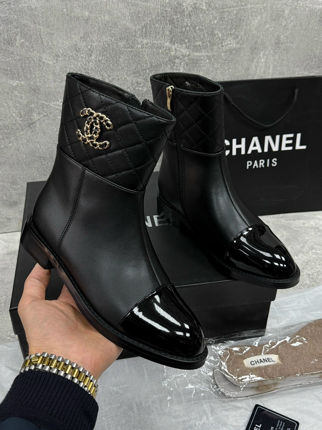 ботинки chanel,сапоги chanel,ботильоны chanel,демисезонные женские ботинки в стиле chanel,