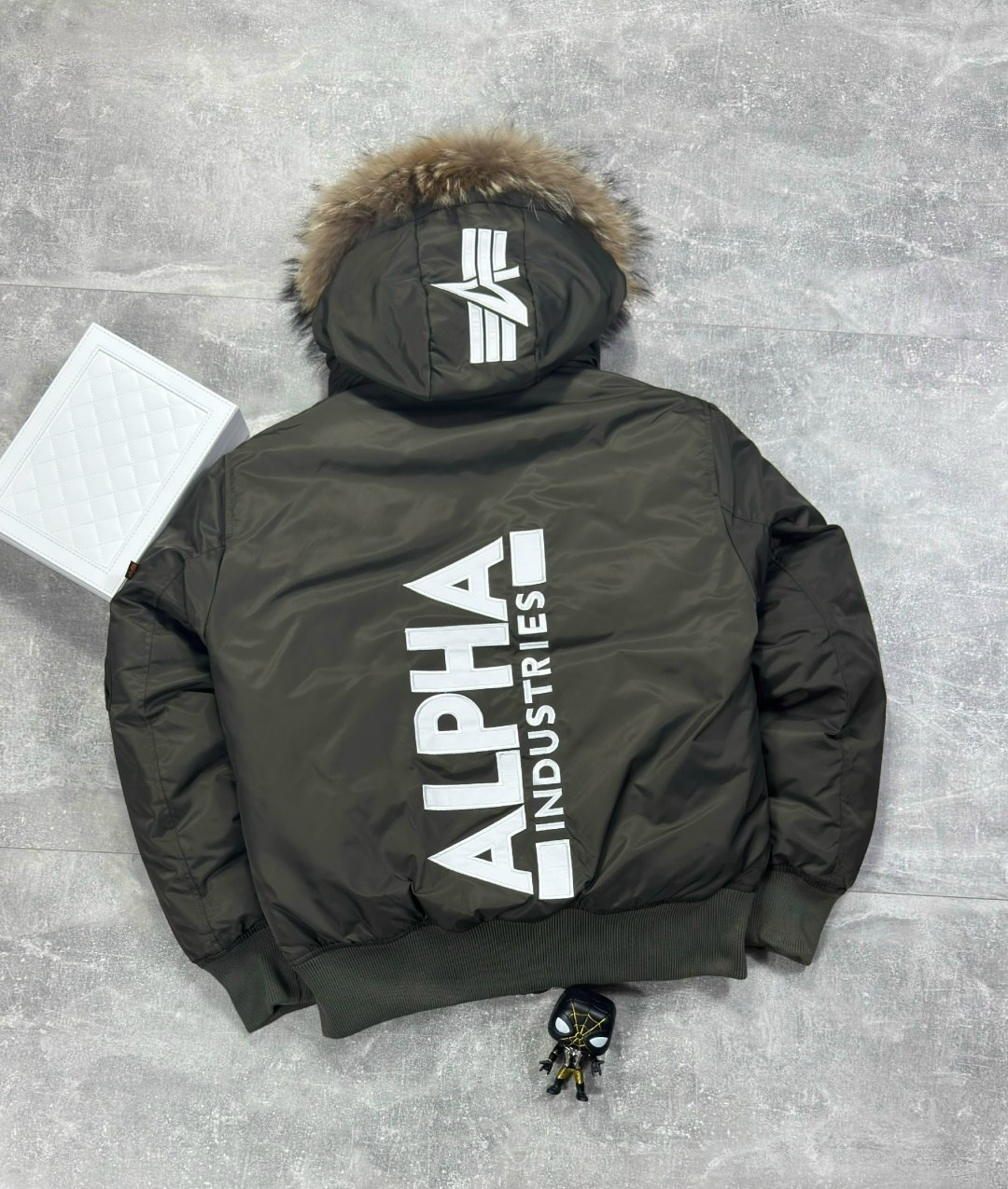 зимняя куртка alpha industries,зимние куртки,зимняя куртка alpha industries мужчины-куртки бомберы 45p hooded custom черный,мужская зимняя куртка,куртка аляска n-2b polar sv (alpha industries)