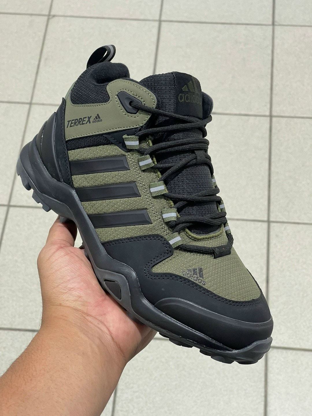 adidas кроссовки на осень terrex,кроссовки adidas terrex,зимние кроссовки adidas terrex,кроссовки adidas,зимние кроссовки adidas terrex 41/зеленый