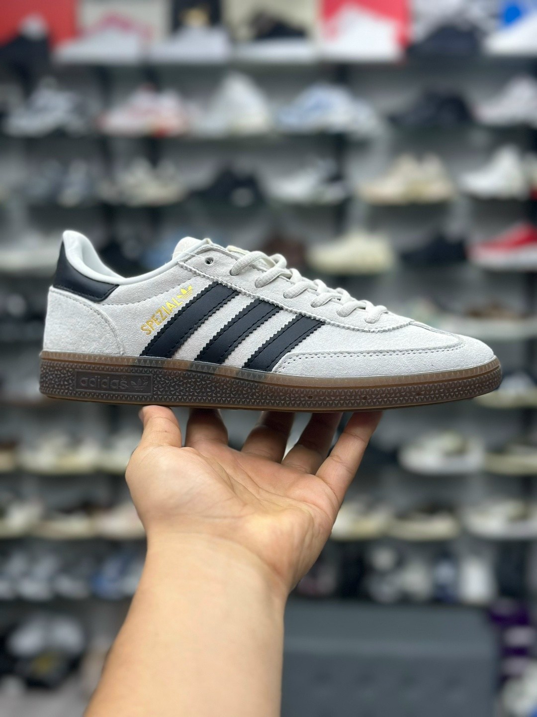 кроссовки adidas spezial,кроссовки handball spezial adidas,кроссовки adidas,adidas handball spezial,кроссовки adidas originals handball spezial