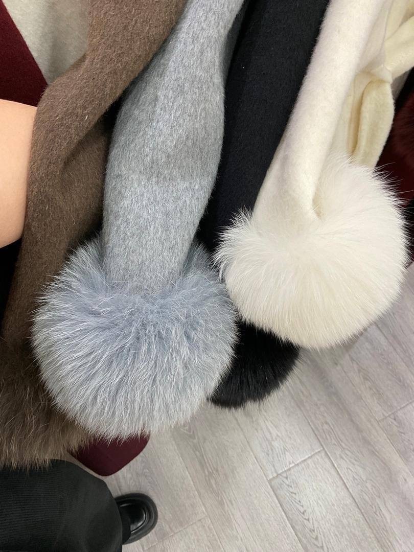 пальто с мехом,пальто женское с мехом,пальто с натуральным мехом,пальто с мехом на рукавах,пальто женское с натуральным мехом