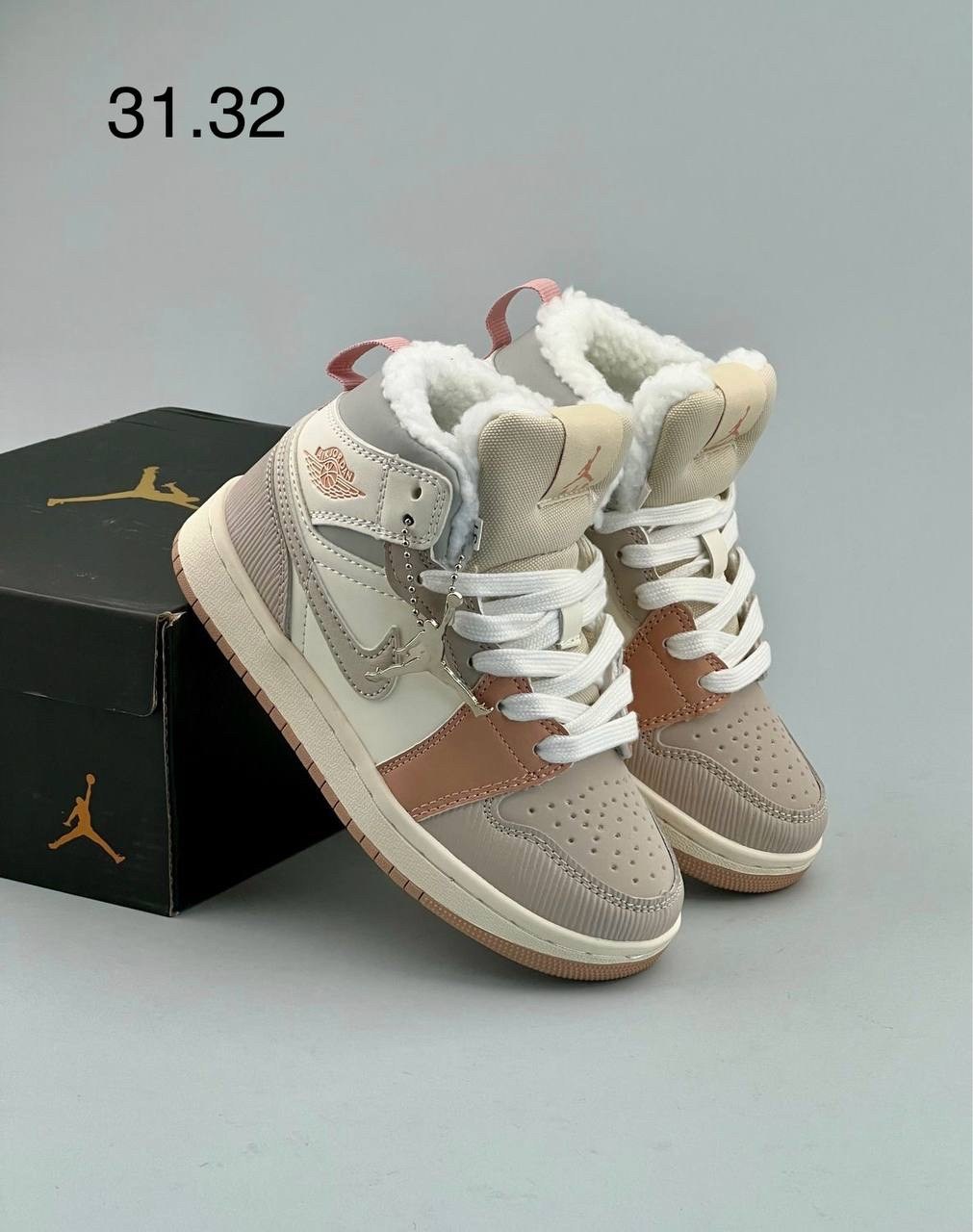 женские кроссовки nike air jordan 1 mid,кроссовки детские nike jordan,кроссовки nike air jordan 1,детские кроссовки nike air jordan,кроссовки