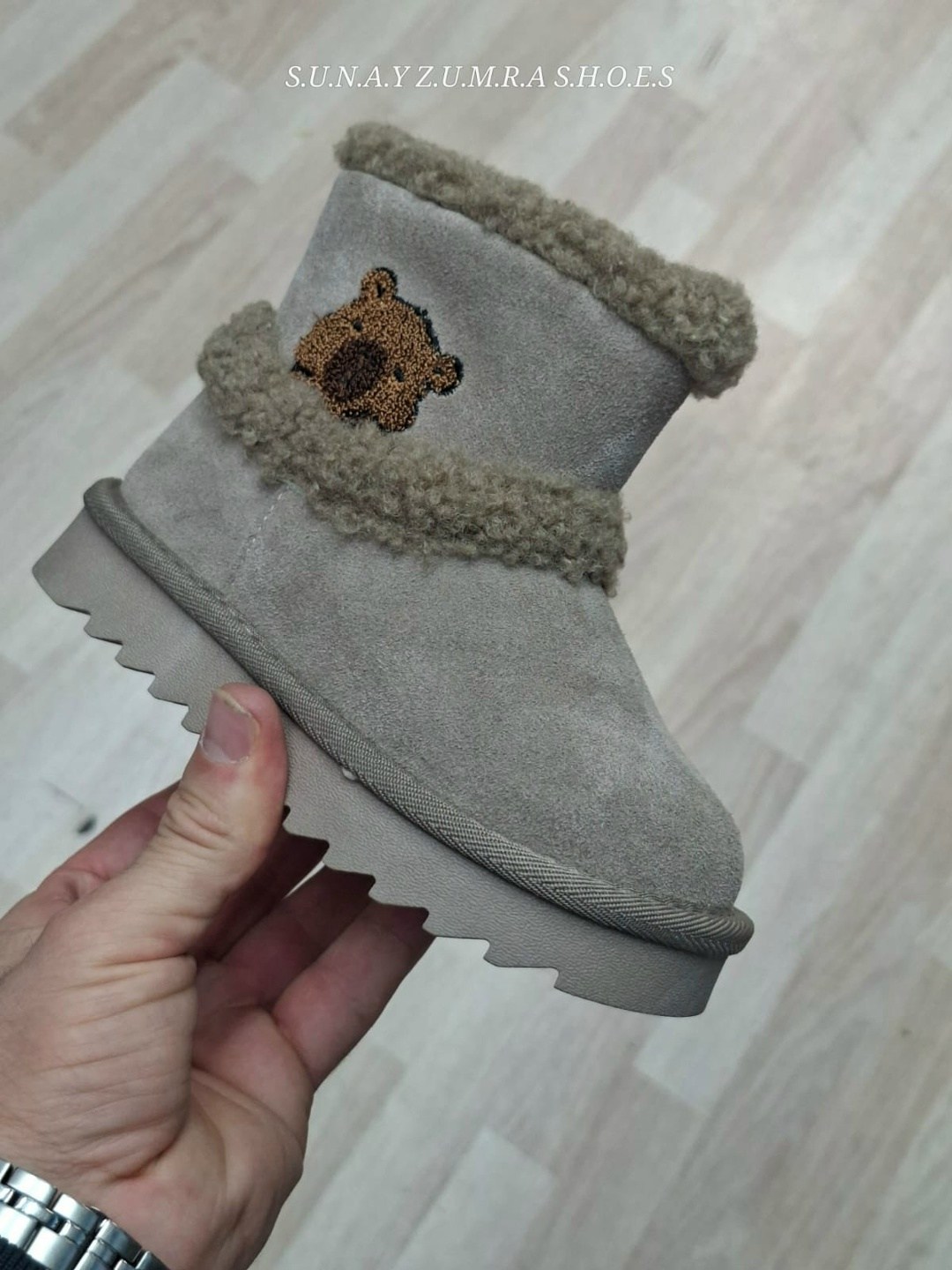 ,угги,угги женские,угги женские ugg,водонепроницаемые замшевые ботинки classic mini ii ugg серый