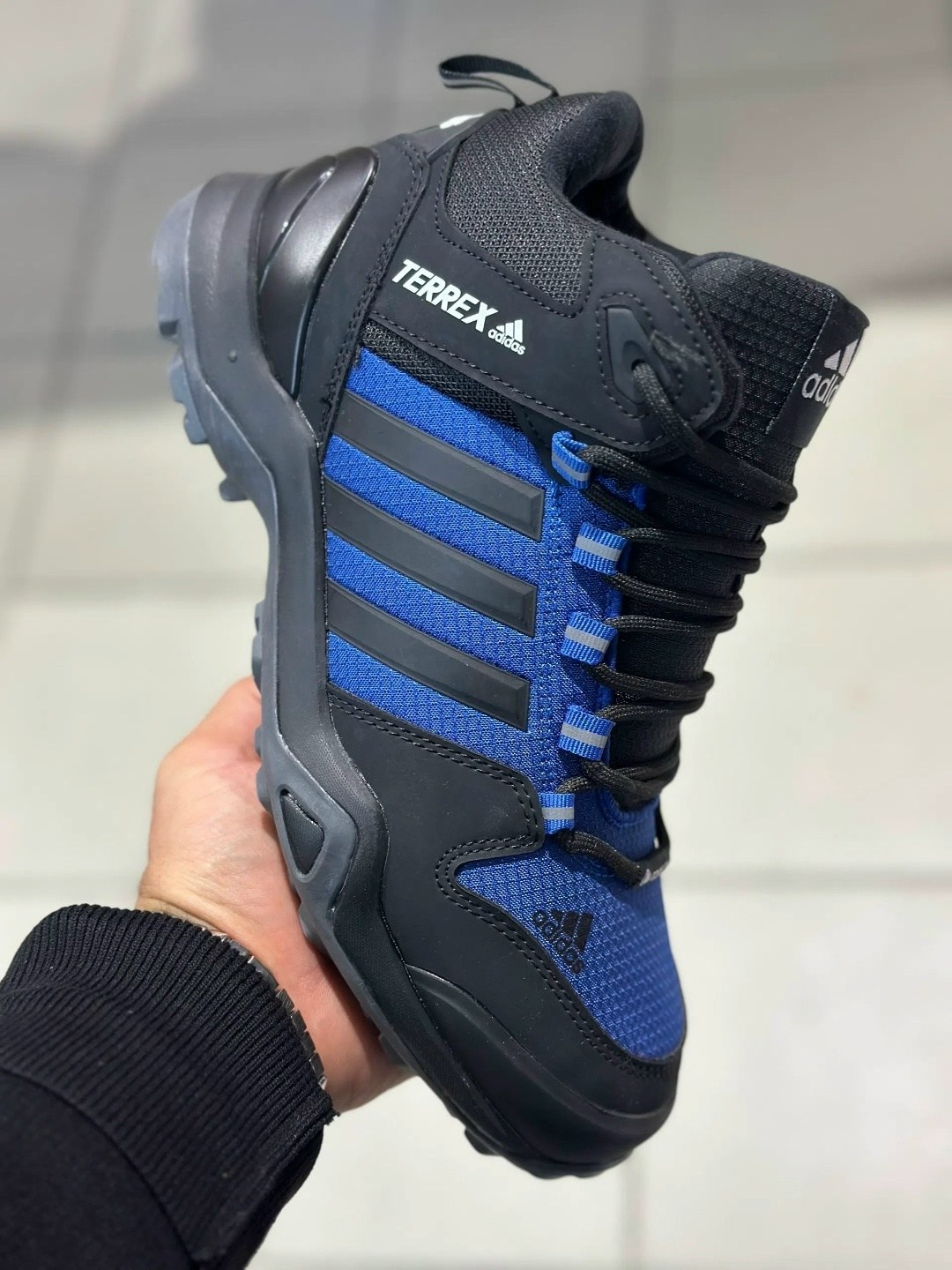 мужские зимние кроссовки adidas,кроссовки adidas,кроссовки мужские adidas,кроссовки adidas зимние,кроссовки адидас