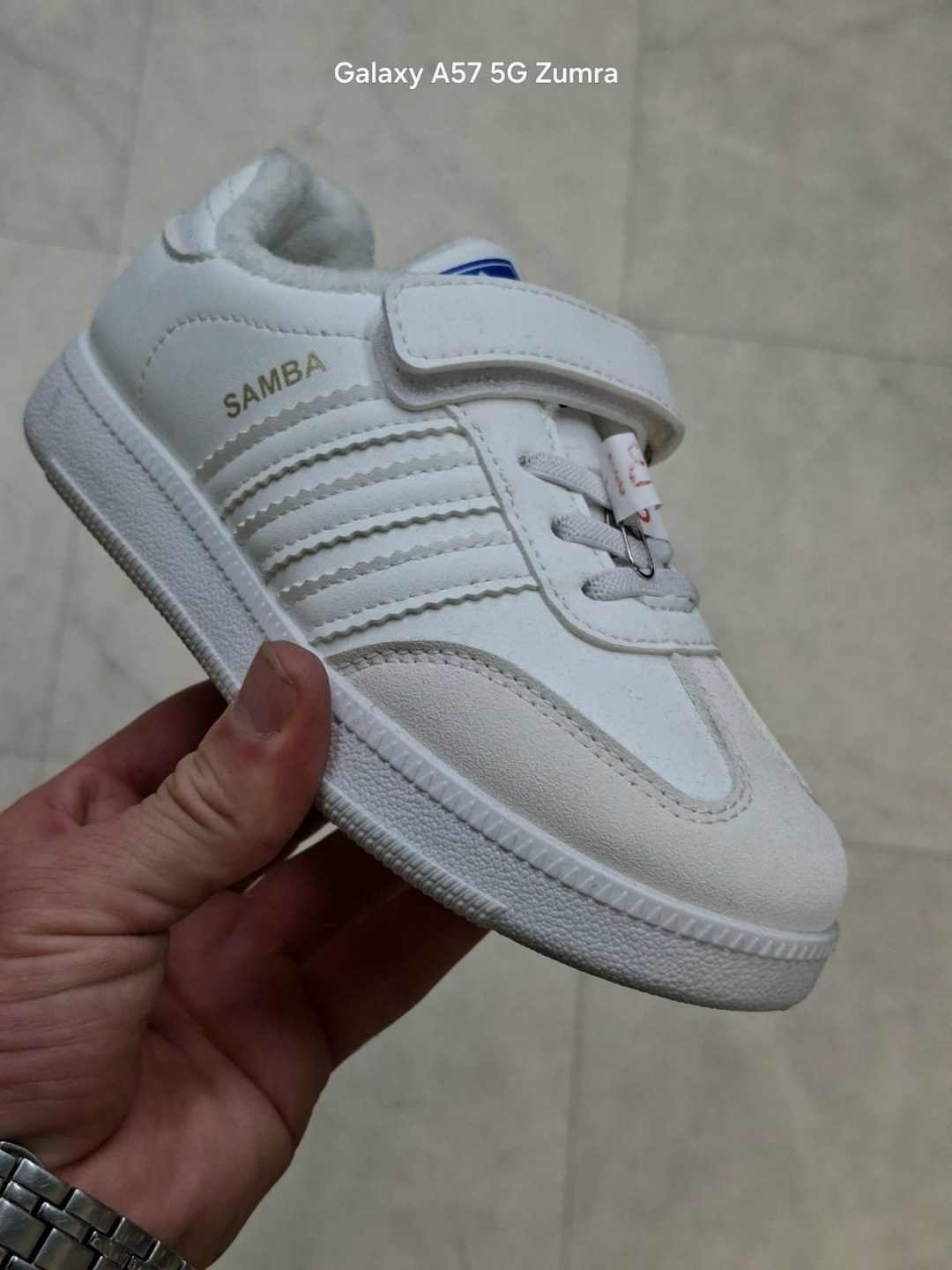 кроссовки adidas,,кроссовки детская,детские кроссовки,кроссовки закрытые