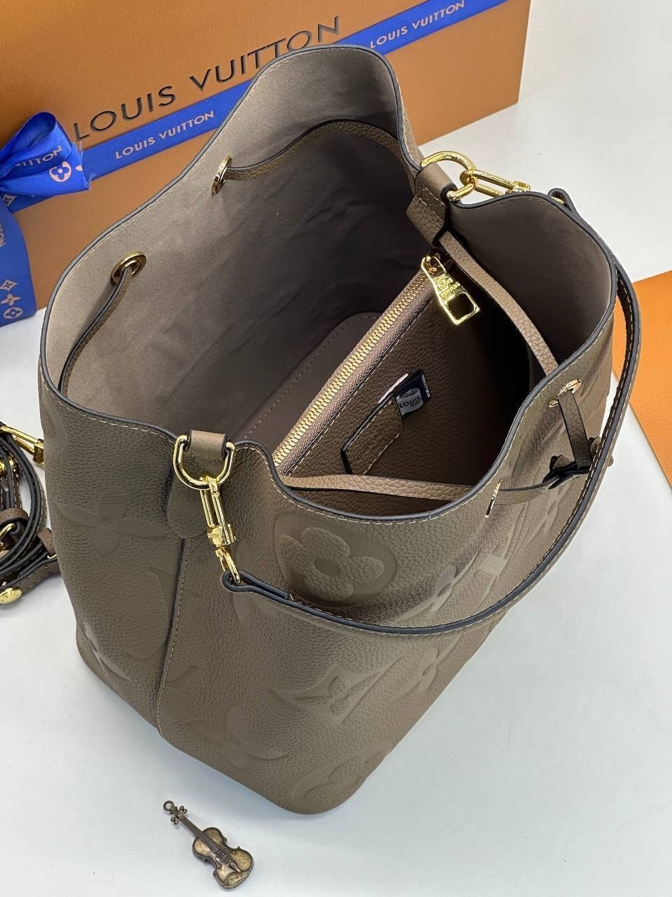 louis vuitton сумка,сумка женская louis vuitton,сумка луи виттон,сумка,сумки женские louis vuitton сумка louis vuitton