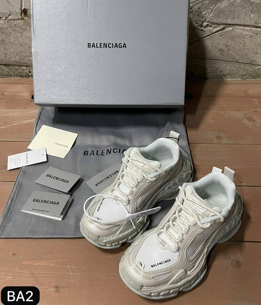 мужские черные кроссовки balenciaga track 2,кроссовки balenciaga runner lace-up черный,мужские черные кроссовки balenciaga track 2 lm-16372,кроссовки balenciaga,кроссовки баленсиага 3xl