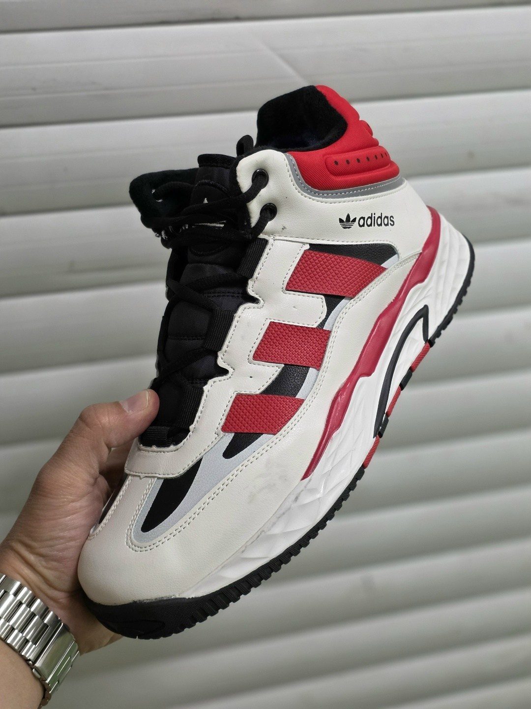 зимние кроссовки adidas niteball hi,кроссовки adidas niteball зимние,зимние кроссовки adidas niteball ii hi,кроссовки adidas niteball,кроссовки adidas