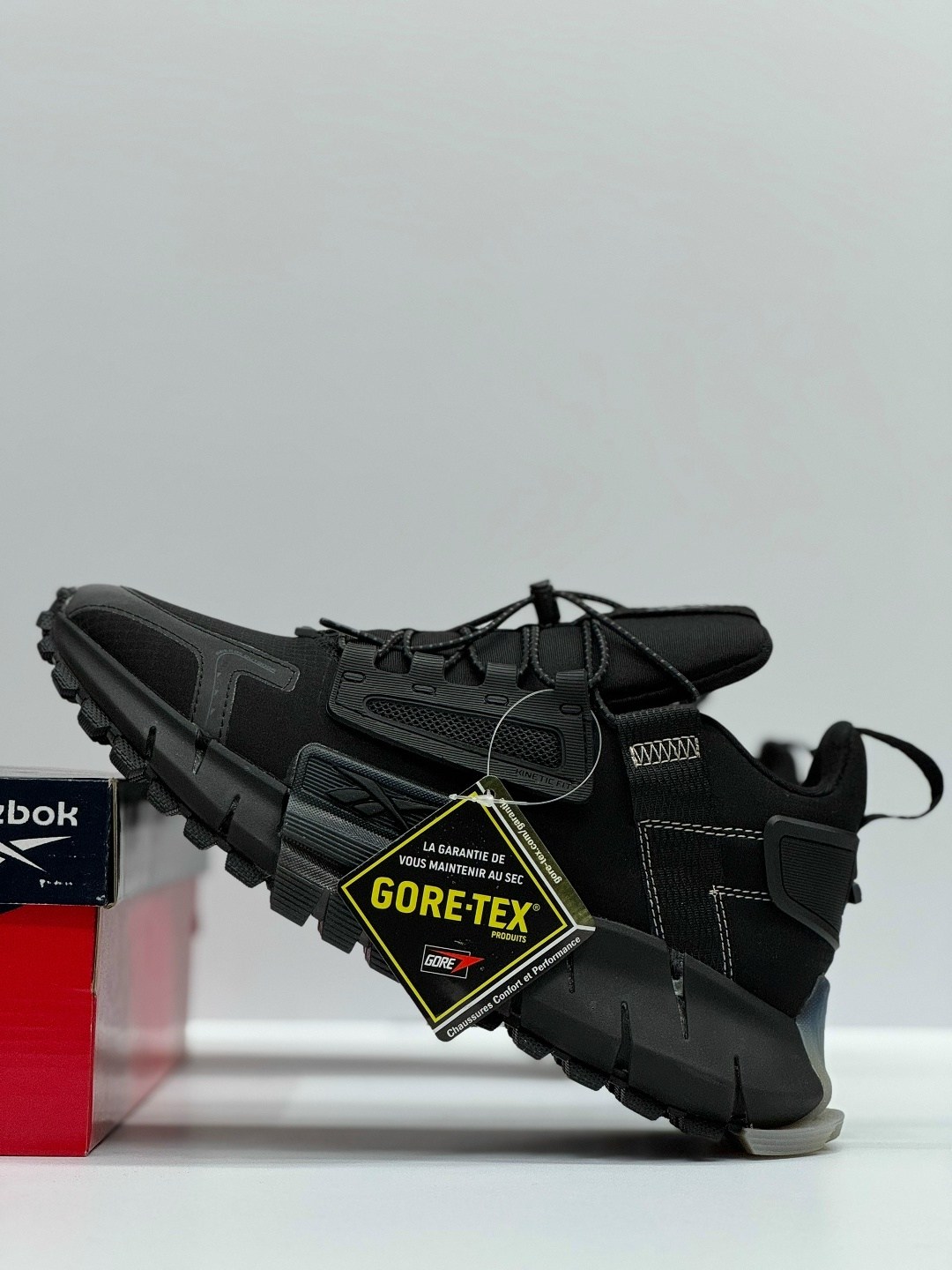кроссовки reebok zig kinetica,кроссовки reebok,кроссовки reebok zig kinetica edge,кроссовки reebok мужские,мужские кроссовки reebok zig kinetica
