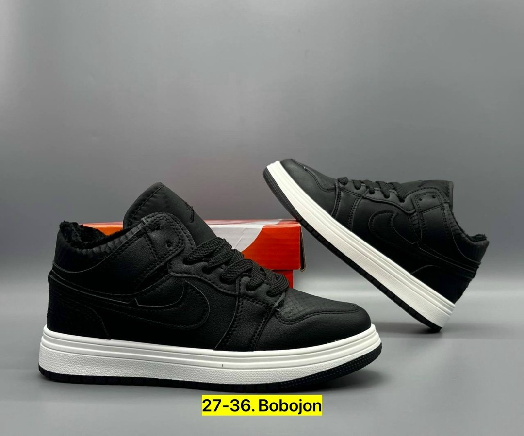 кроссовки джорданы air jordan высокие демисезонные nike,кроссовки,кроссовки мужские nike air jordan,мужской кроссовки,обуви