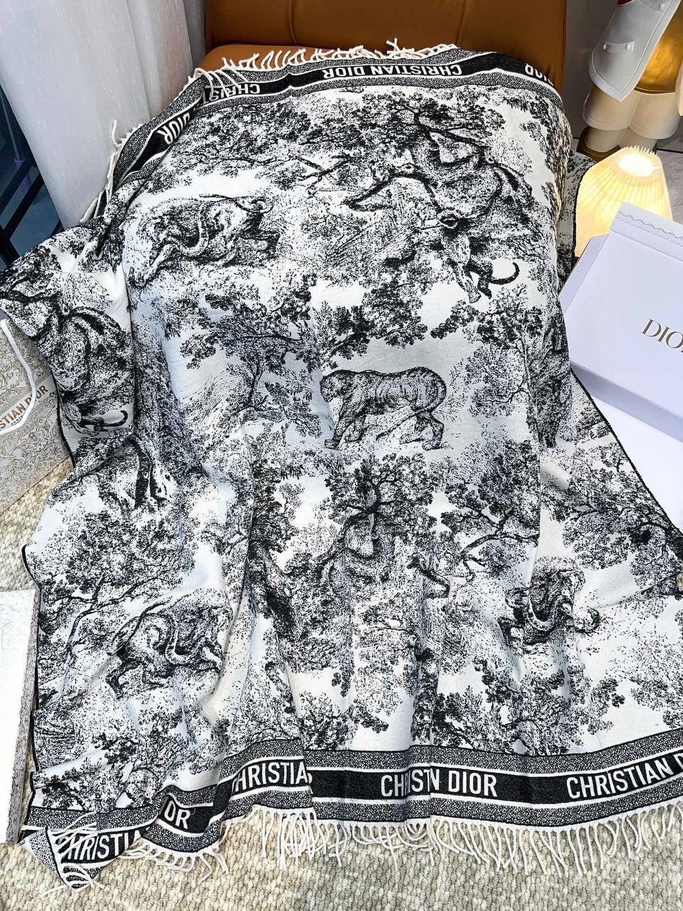 палантин dior,dior шарф,шарфы для женщин,палантин dior теплый кашемировый шарф,палантин диор