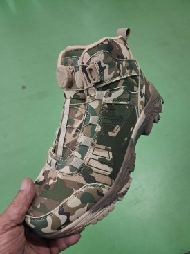 Ботинки