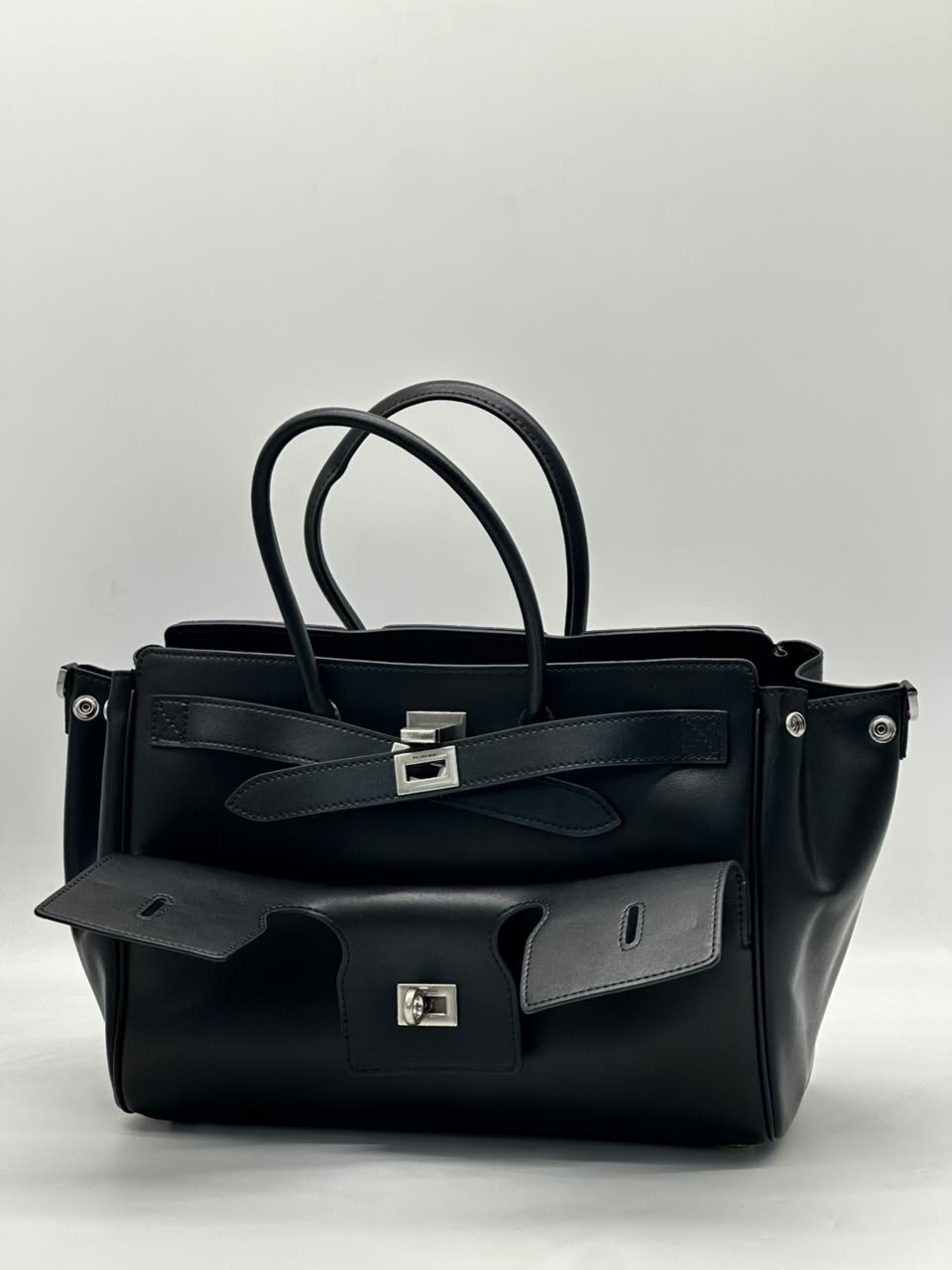 сумка balenciaga,женская сумка balenciaga,сумка натуральная кожа balenciaga,bel air средняя универсальная сумка balenciaga,сумка balenciaga bel air натуральная кожа