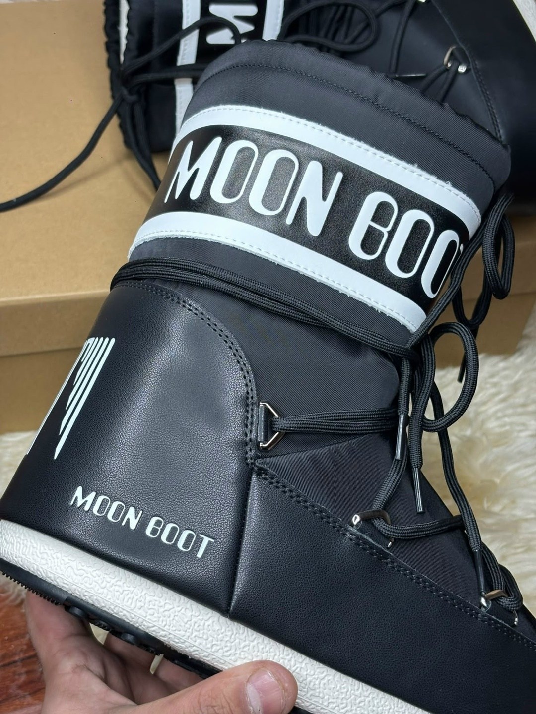 сноубутсы moon boot,moon boot зимние ботинки,дутики moon boot,ботинки moon boot,луноходы moon boot