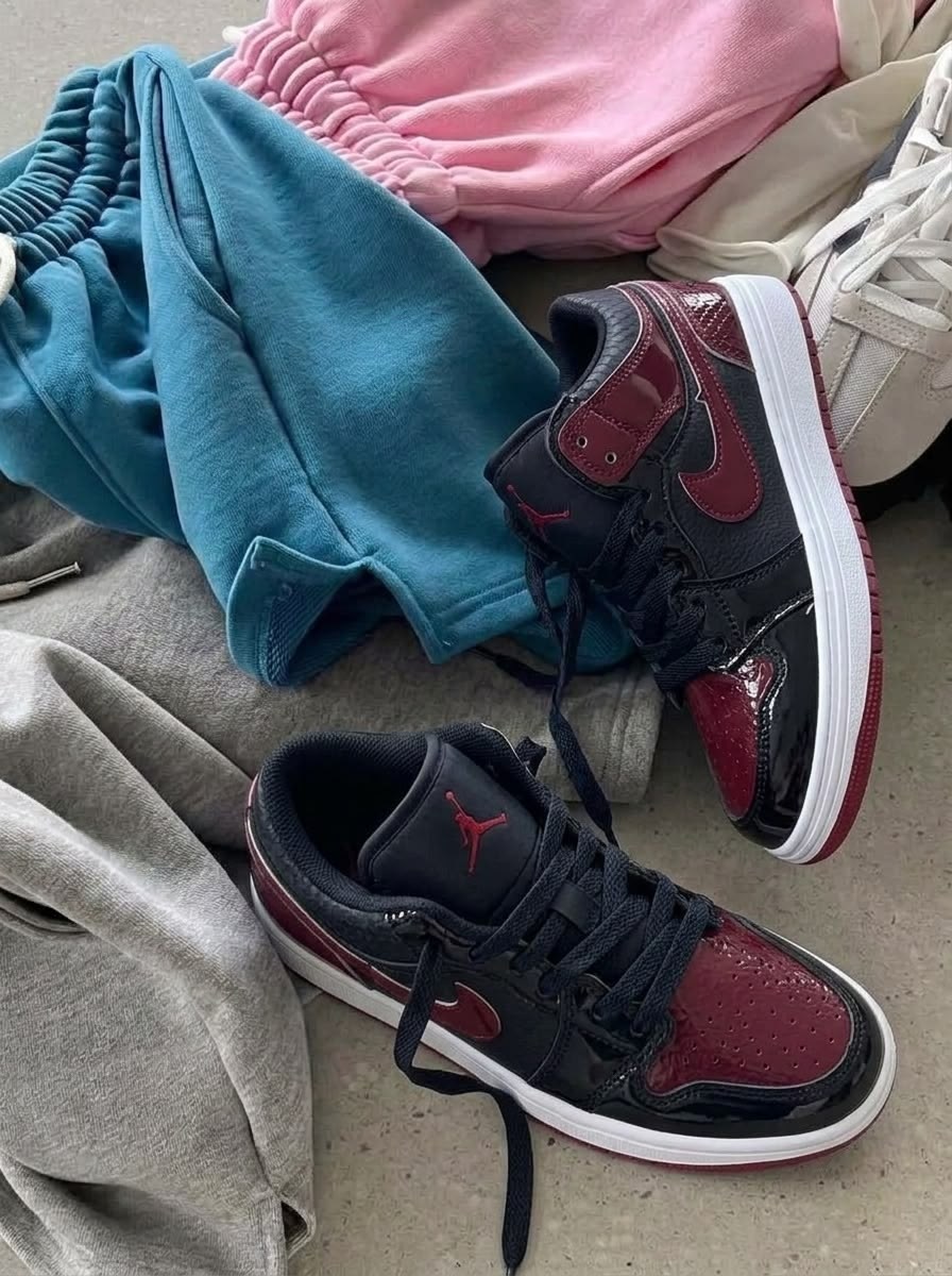 кроссовки nike air jordan 1 retro high,nike air jordan 1 mid se,женские кроссовки nike air jordan 1 mid,кроссовки женские nike air jordan 1,nike air jordan 1 mid