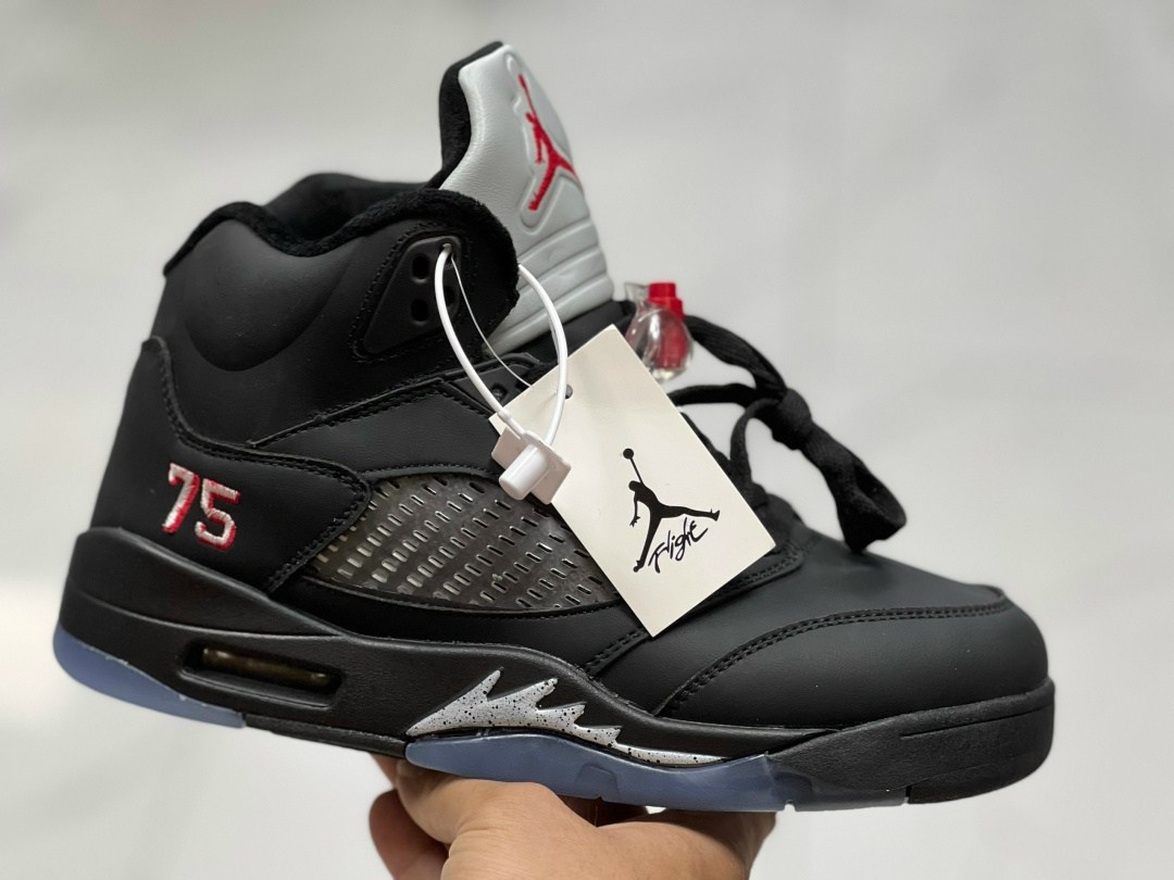 кроссовки мужские nike air jordan,кроссовки nike air jordan 5 retro,кроссовки nike air jordan 5,nike air jordan 5 gore tex,nike air jordan 5 retro