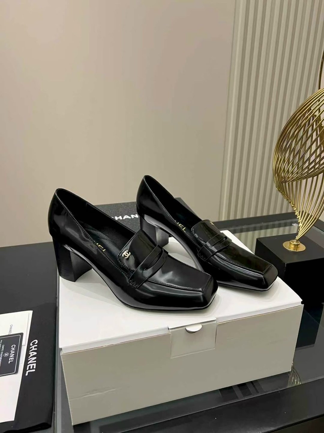 ,туфли женские,туфли chanel, женская,prada лоферы