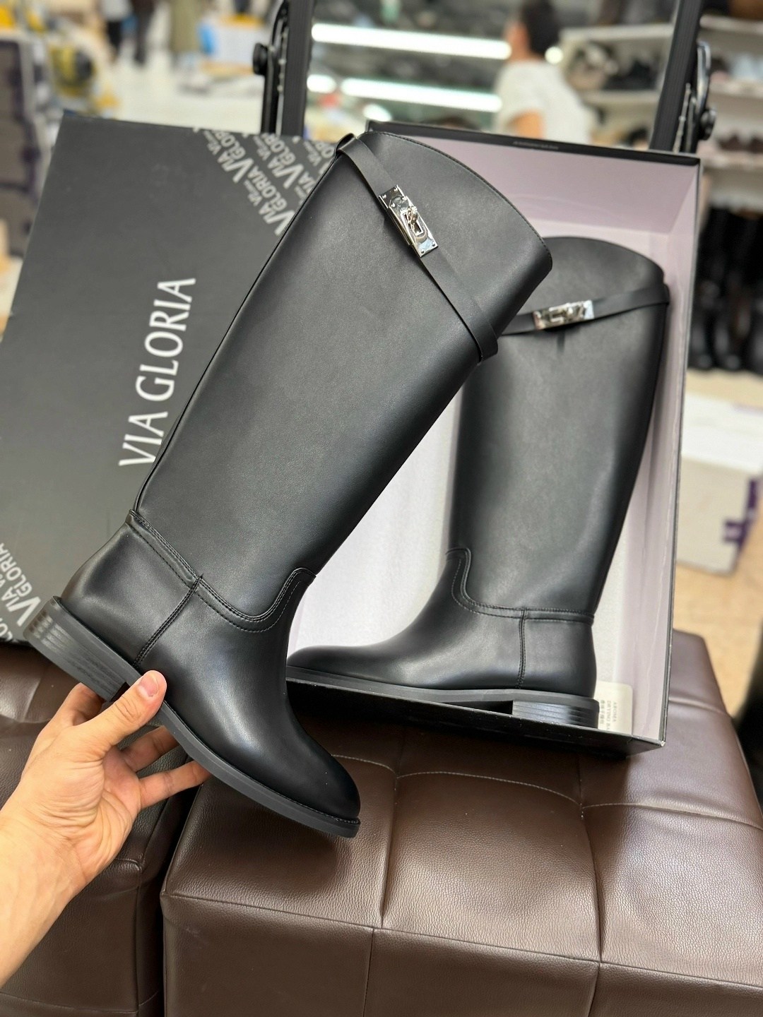 сапоги hermes,женские сапоги,женские черные кожаные сапоги до колена с круглым носком на плоской подошве,сапоги,сапоги hermes жокейские