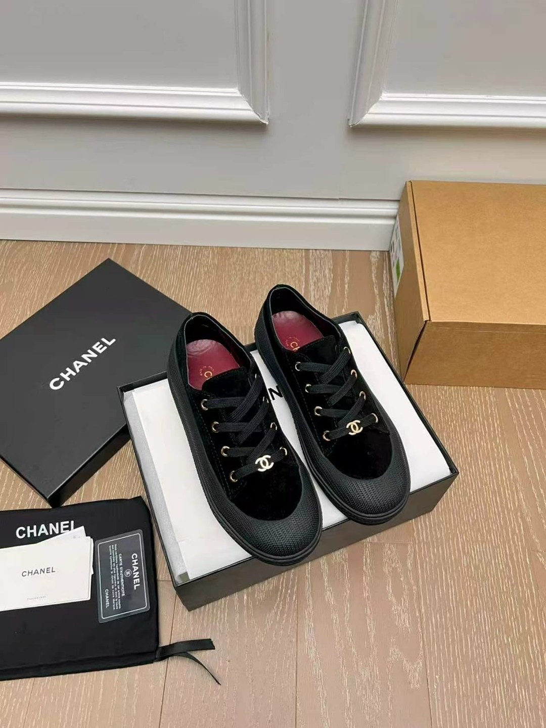 ,кроссовки chanel,chanel кеды,кеды женские chanel,кеды шанель