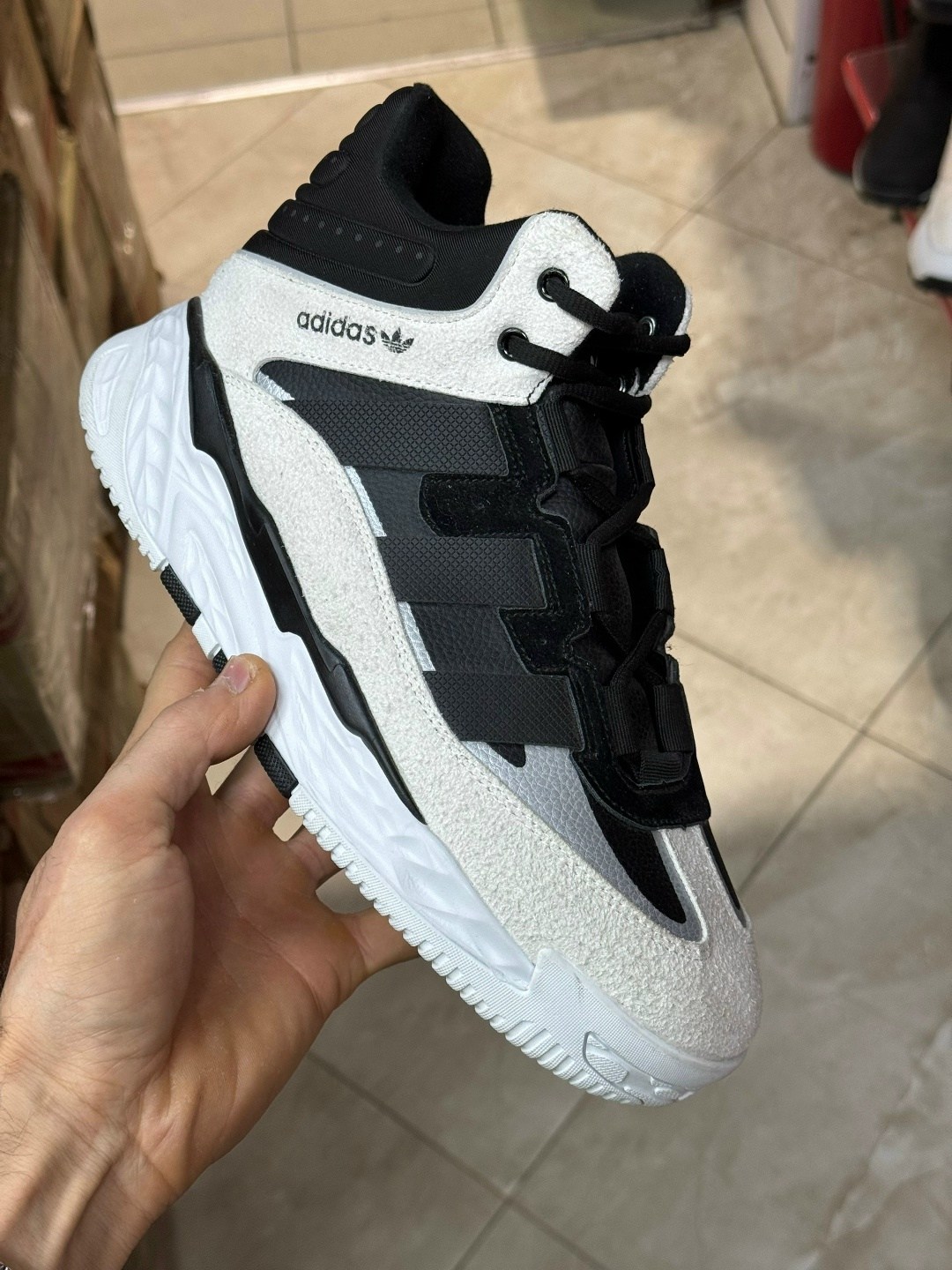 зимние кроссовки adidas niteball hi,зимние кроссовки adidas niteball,кроссовки adidas niteball,зимние кроссовки adidas niteball hi цвет зеленый,кроссовки мужской adidas