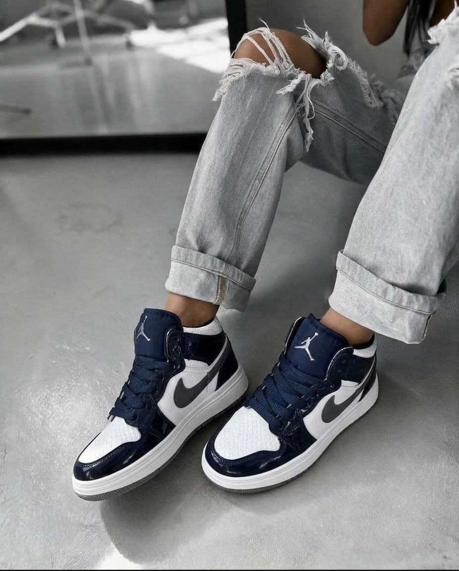 кроссовки nike air jordan 1 retro high,nike air jordan 1 mid se,женские кроссовки nike air jordan 1 mid,кроссовки женские nike air jordan 1,nike air jordan 1 mid