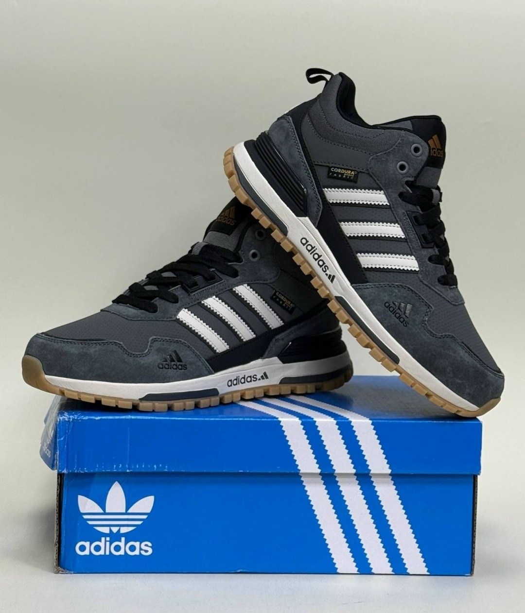 зимние кроссовки мужские adidas,зимние кроссовки adidas,кроссовки adidas retropy f2 mid grey / gum thermo,мужские кроссовки adidas,кроссовки зимние высокие adidas zx 750 с мехом
