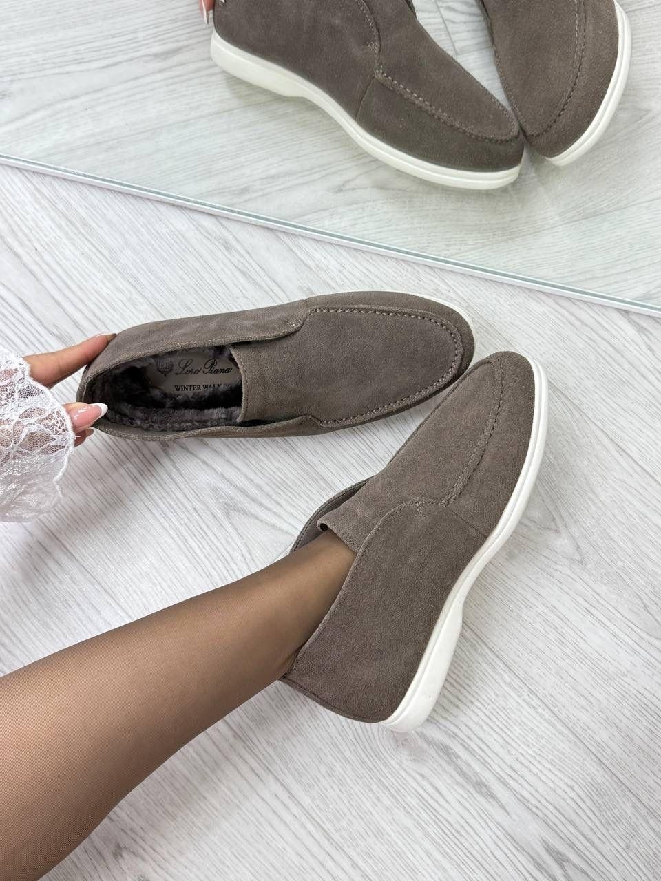 мужские лоферы loro piana,лоферы loro piana,лоферы из натуральной замши loro piana,,замшевые лоферы loro piana