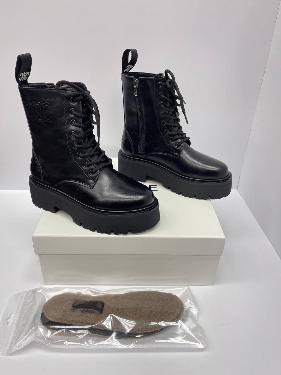 ботинки celine,ботинки женские celine,женские ботинки,,женские ботинки celine 2026 черные кожаные со шнурками