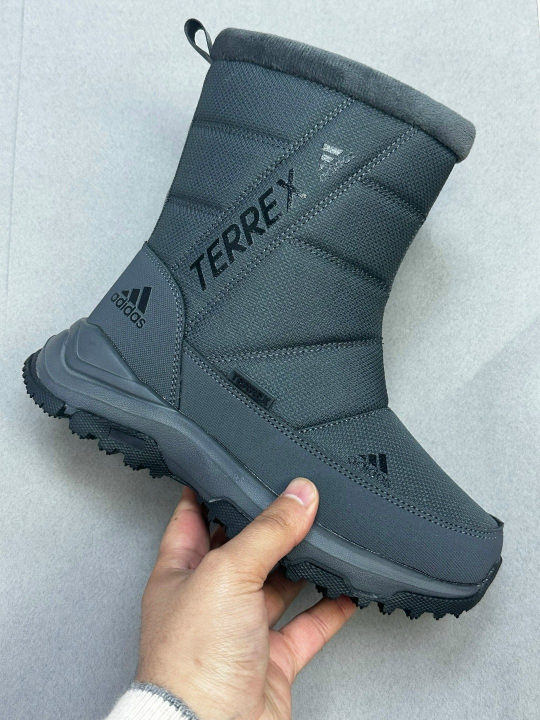 дутики зимние на меху adidas terrex,дутики сапоги короткие зимние адидас adidas terrex,дутики adidas,дутики adidas зимние непромокаемые,дутики зимние на меху adidas terrex adidas цвет черный