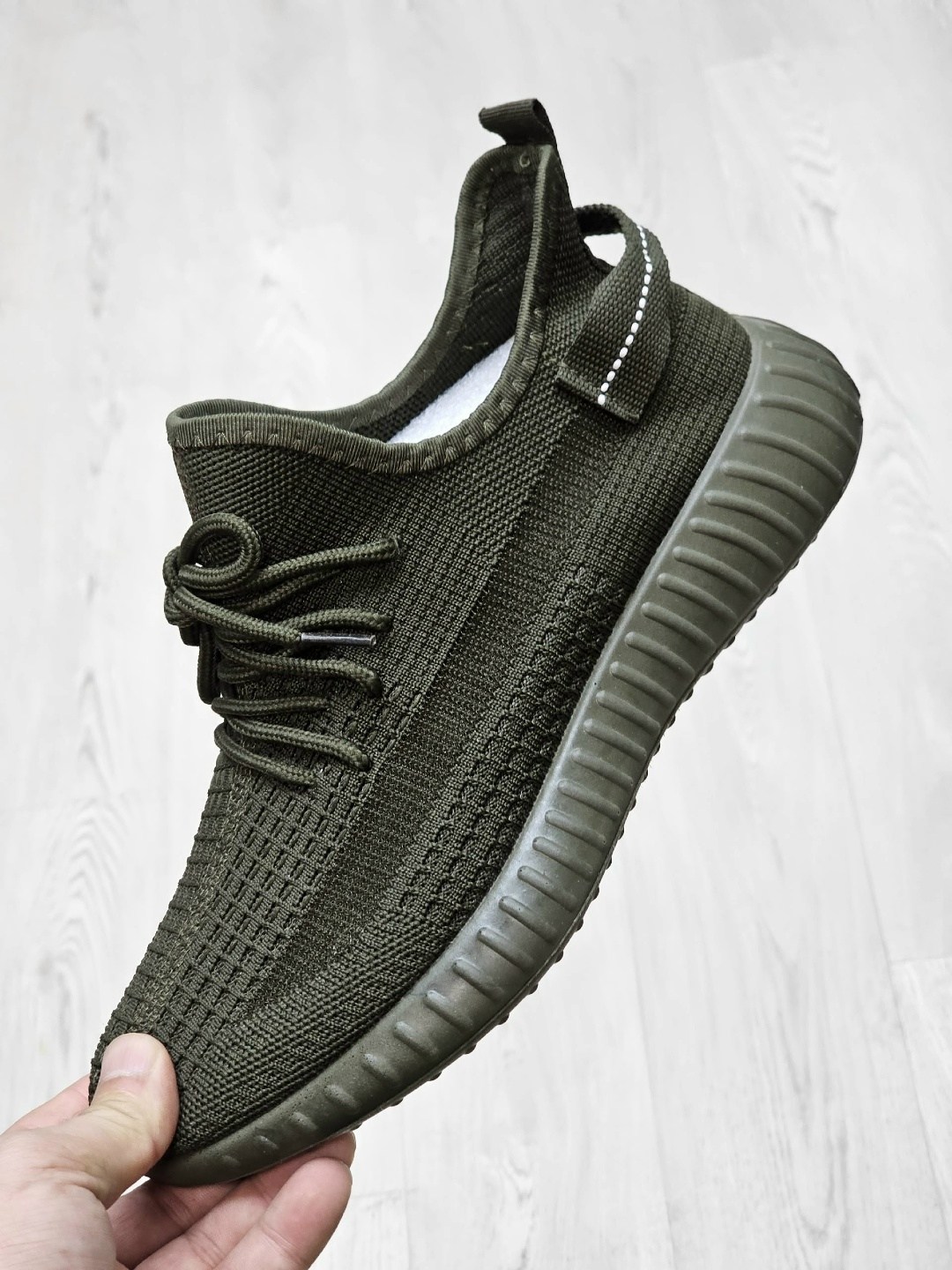 ,кроссовки мужские yeezy boost 350,кроссовки изи,изики кроссовки,кроссовки изики мужские